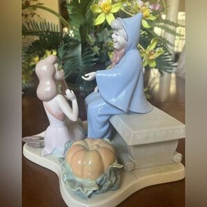Official Disney Lladro  Spanish porcelain figurine.